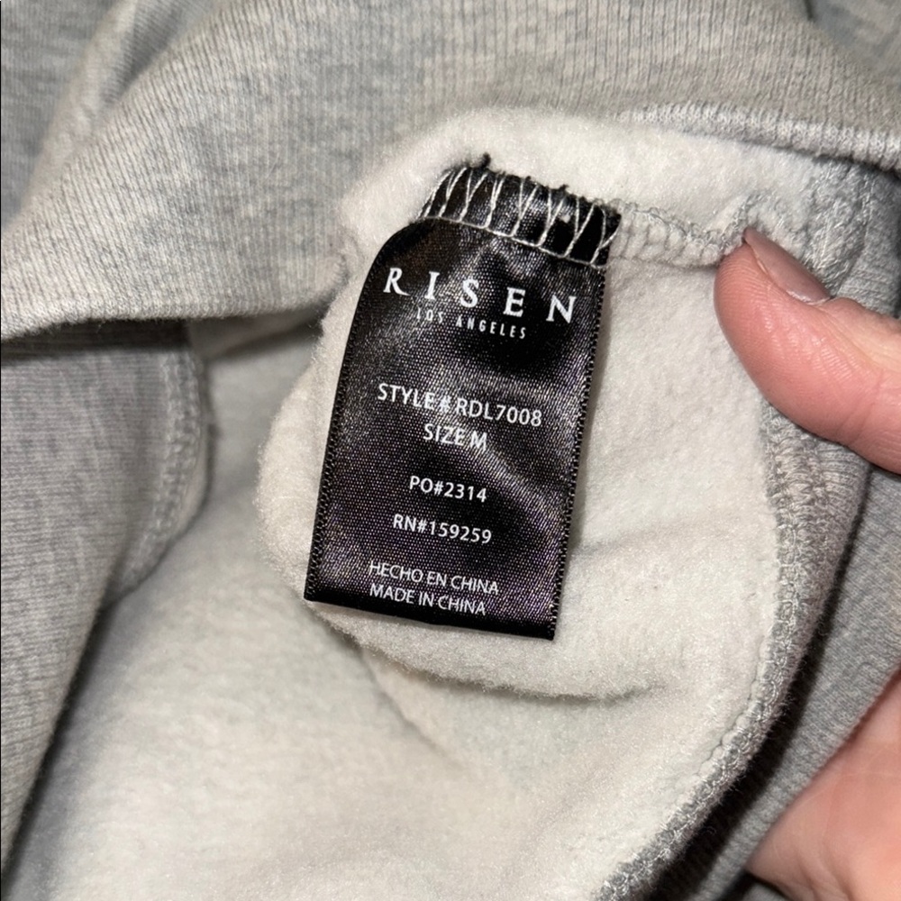 Risen Gray Cropped Sweatshirt - Picture 4 of 5